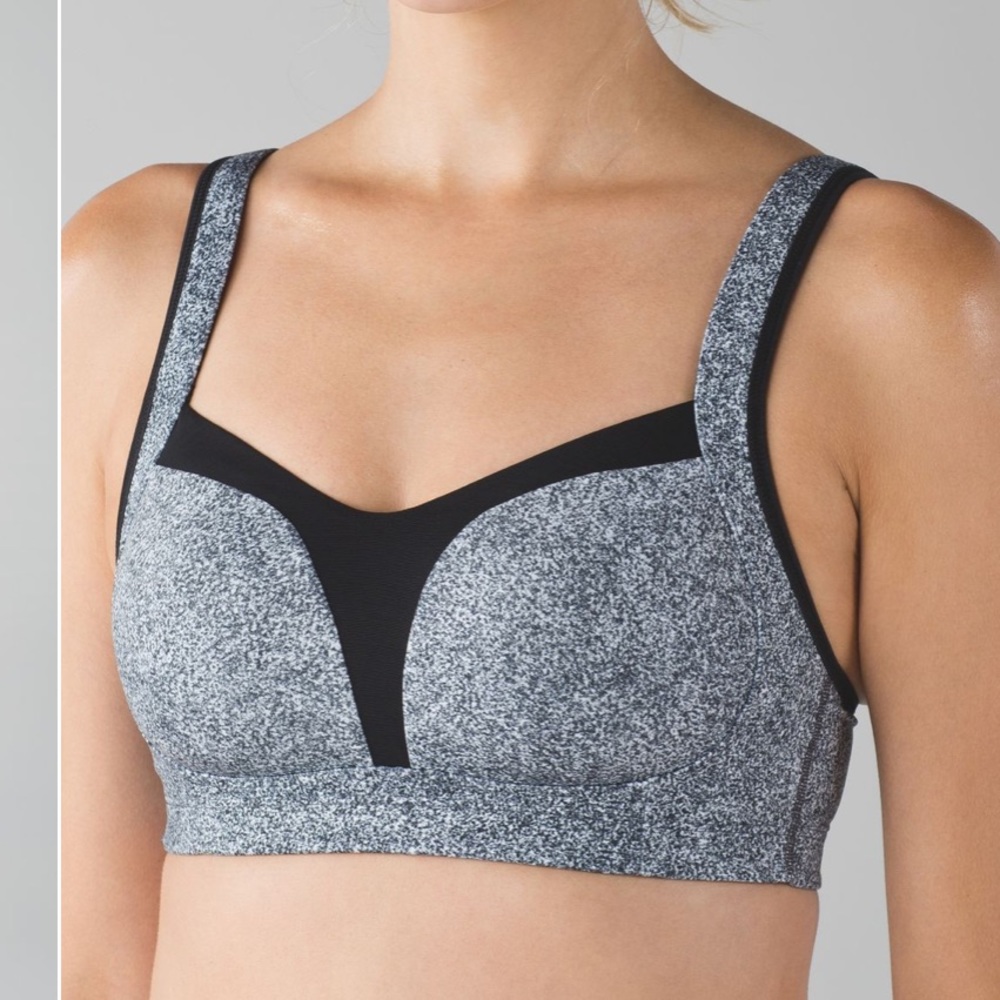 Lululemon Ta Ta Tamer III Sz 10